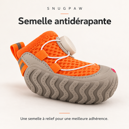 SnugPaw™ — Les bottes ajustables qui protègent ses pattes à chaque promenade.